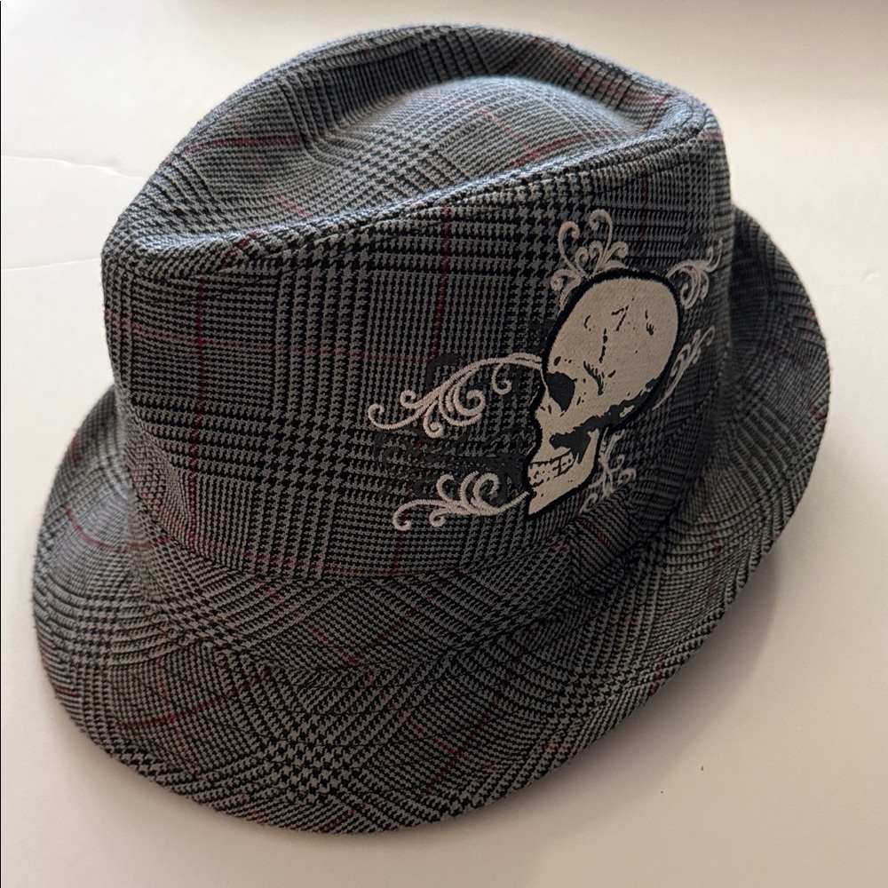 Men's Gray Plaid Fedora Hat with‎ Skull Graphic